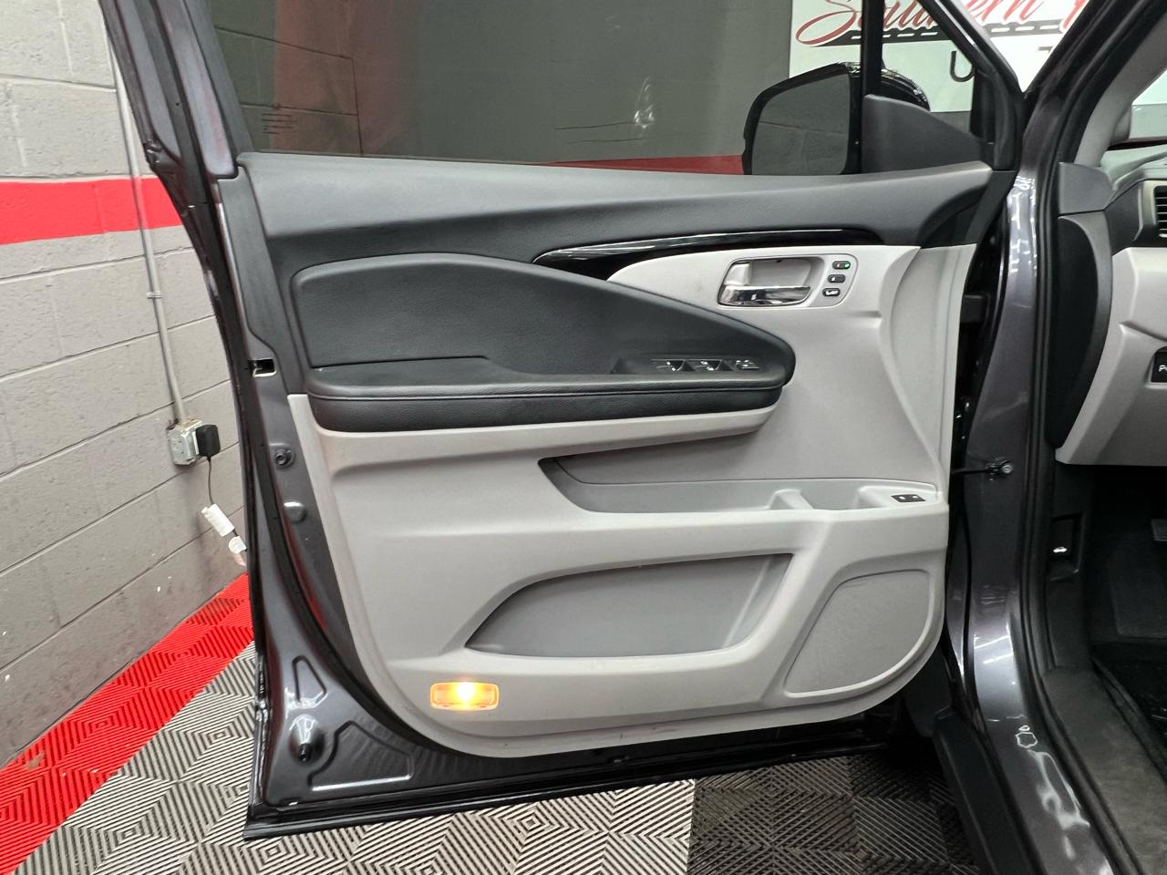Honda Pilot Touring 2WD 2018