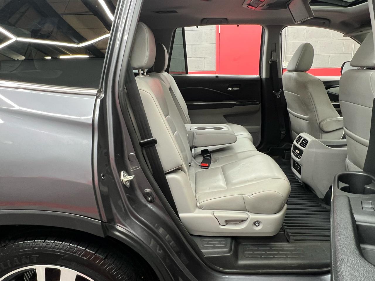 Honda Pilot Touring 2WD 2018