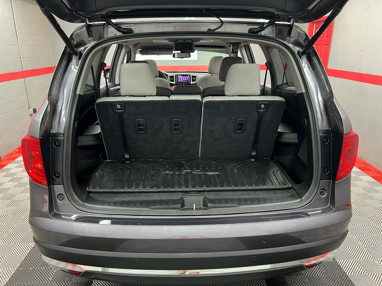 Honda Pilot Touring 2WD 2018