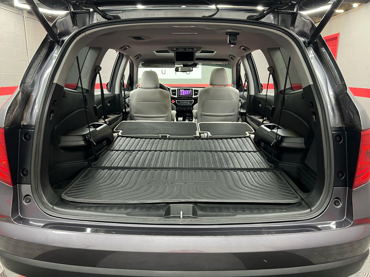 Honda Pilot Touring 2WD 2018