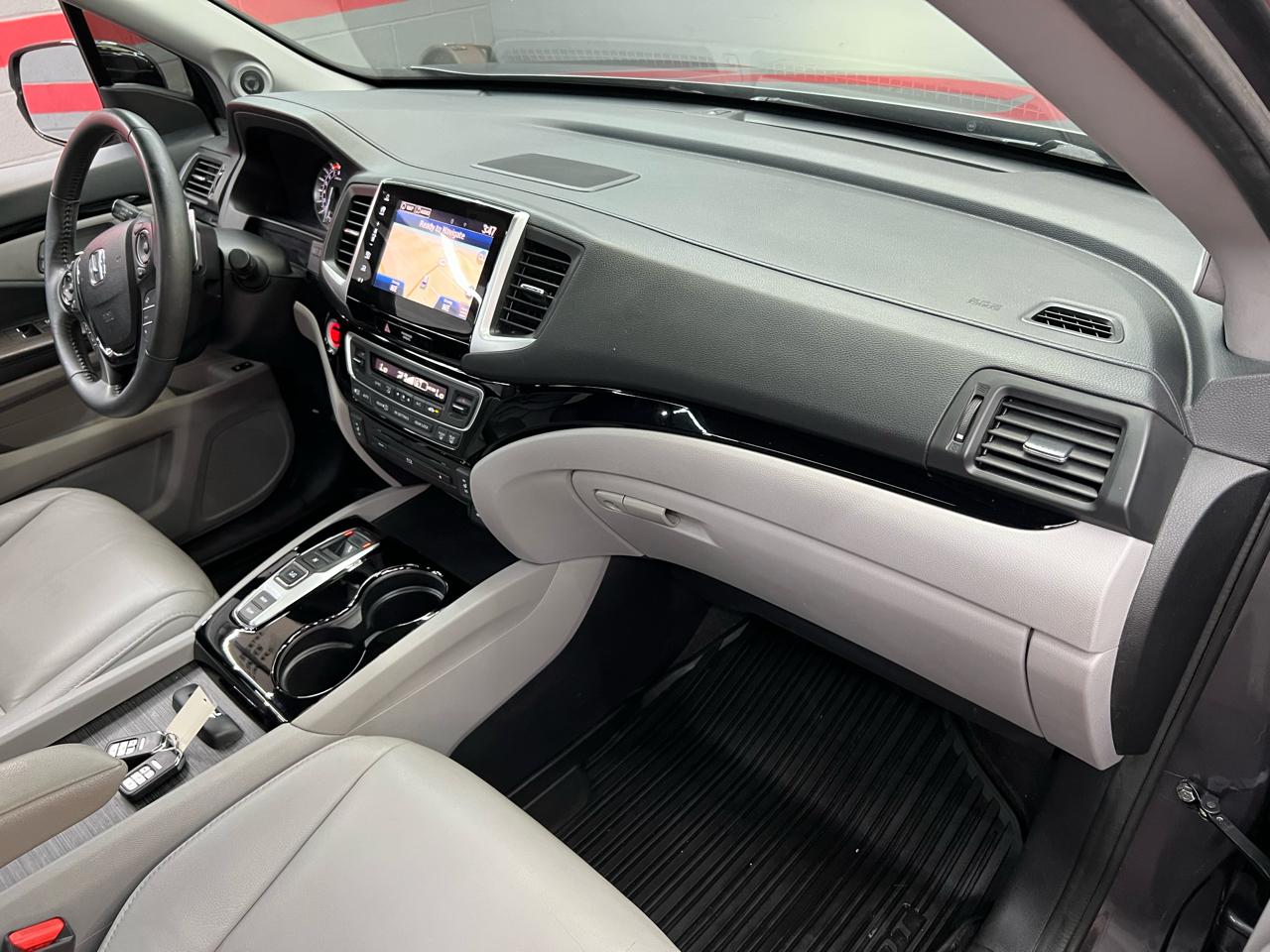 Honda Pilot Touring 2WD 2018