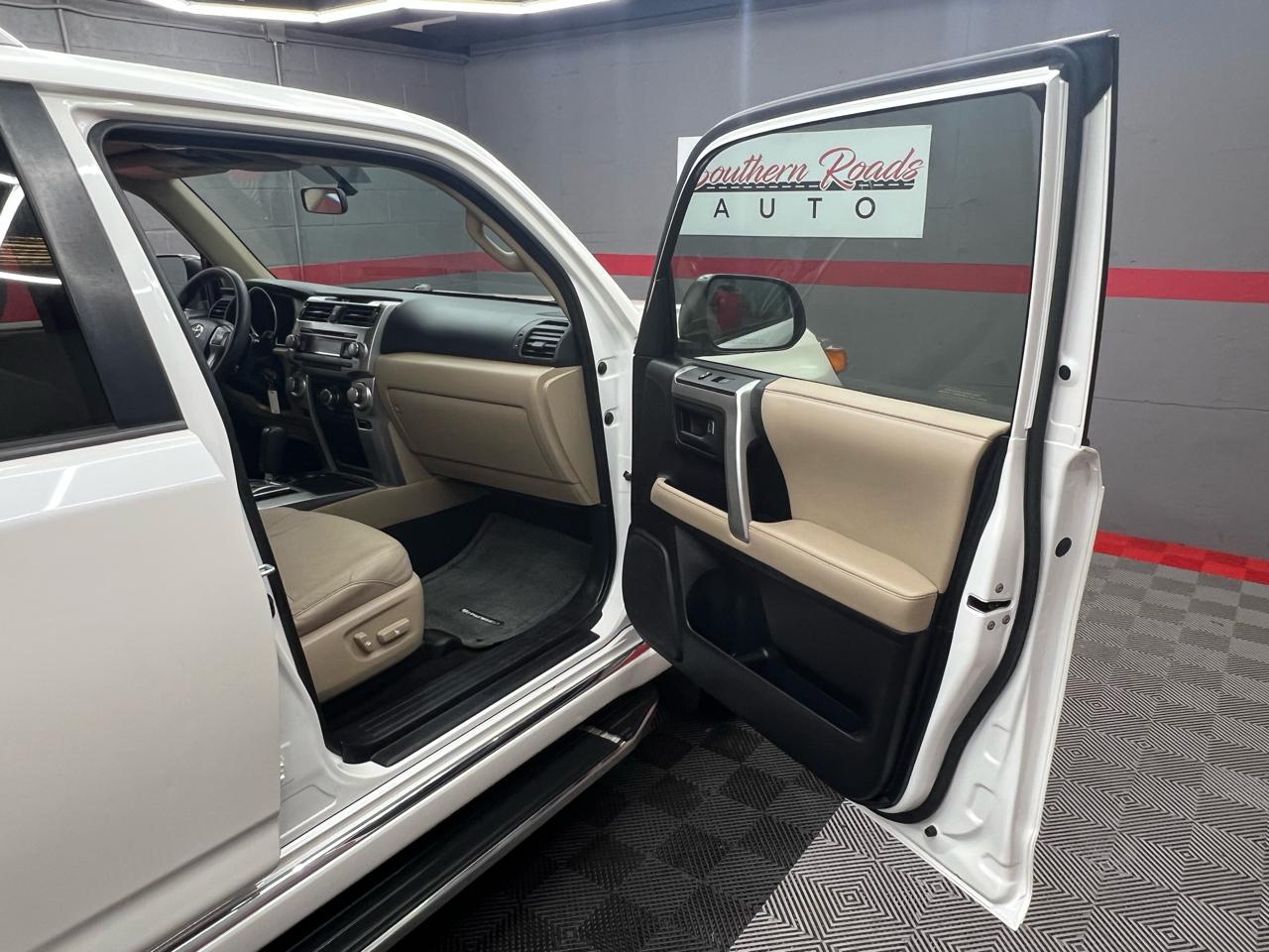 Toyota 4Runner SR5 Premium 2012