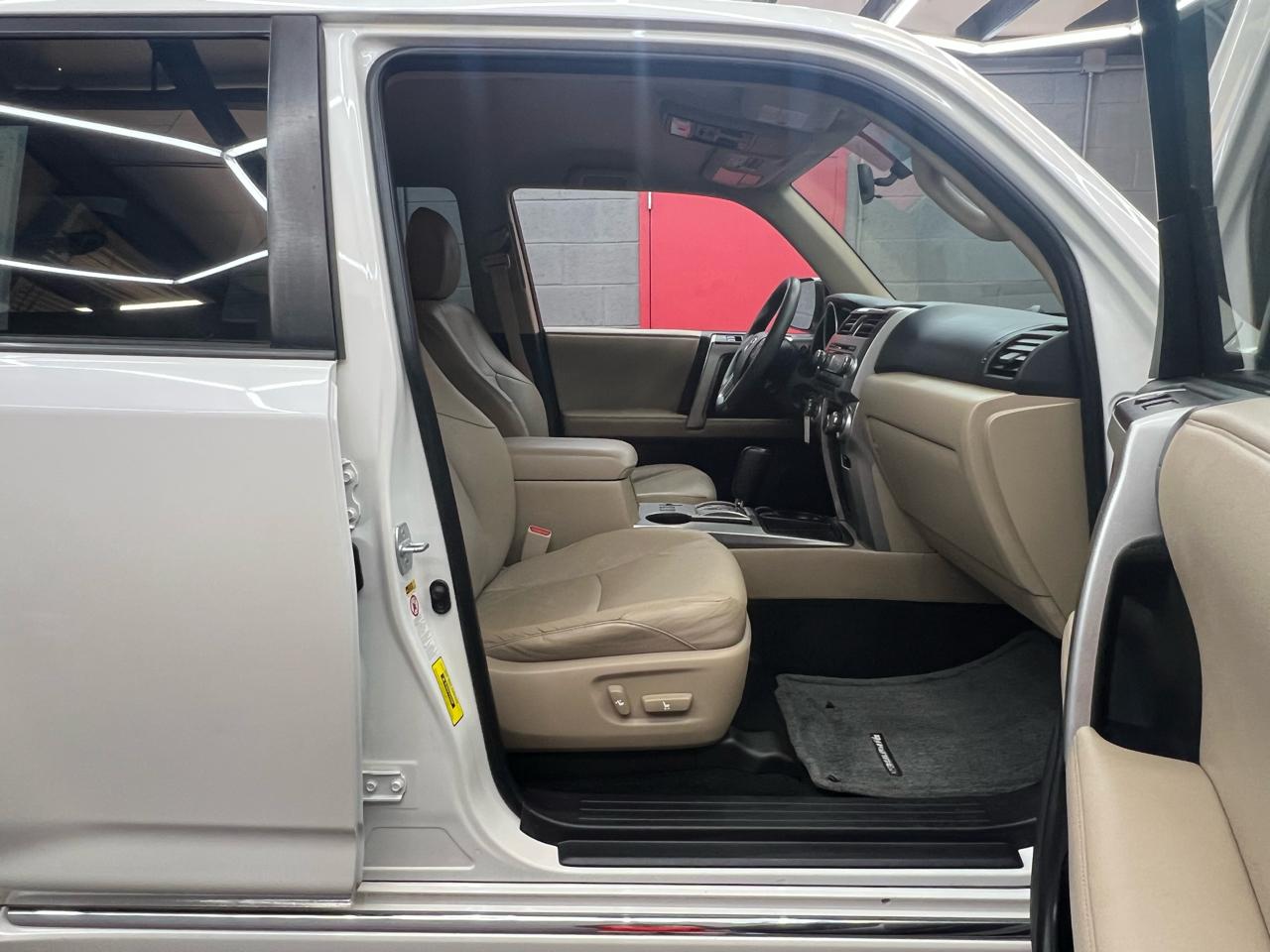 Toyota 4Runner SR5 Premium 2012