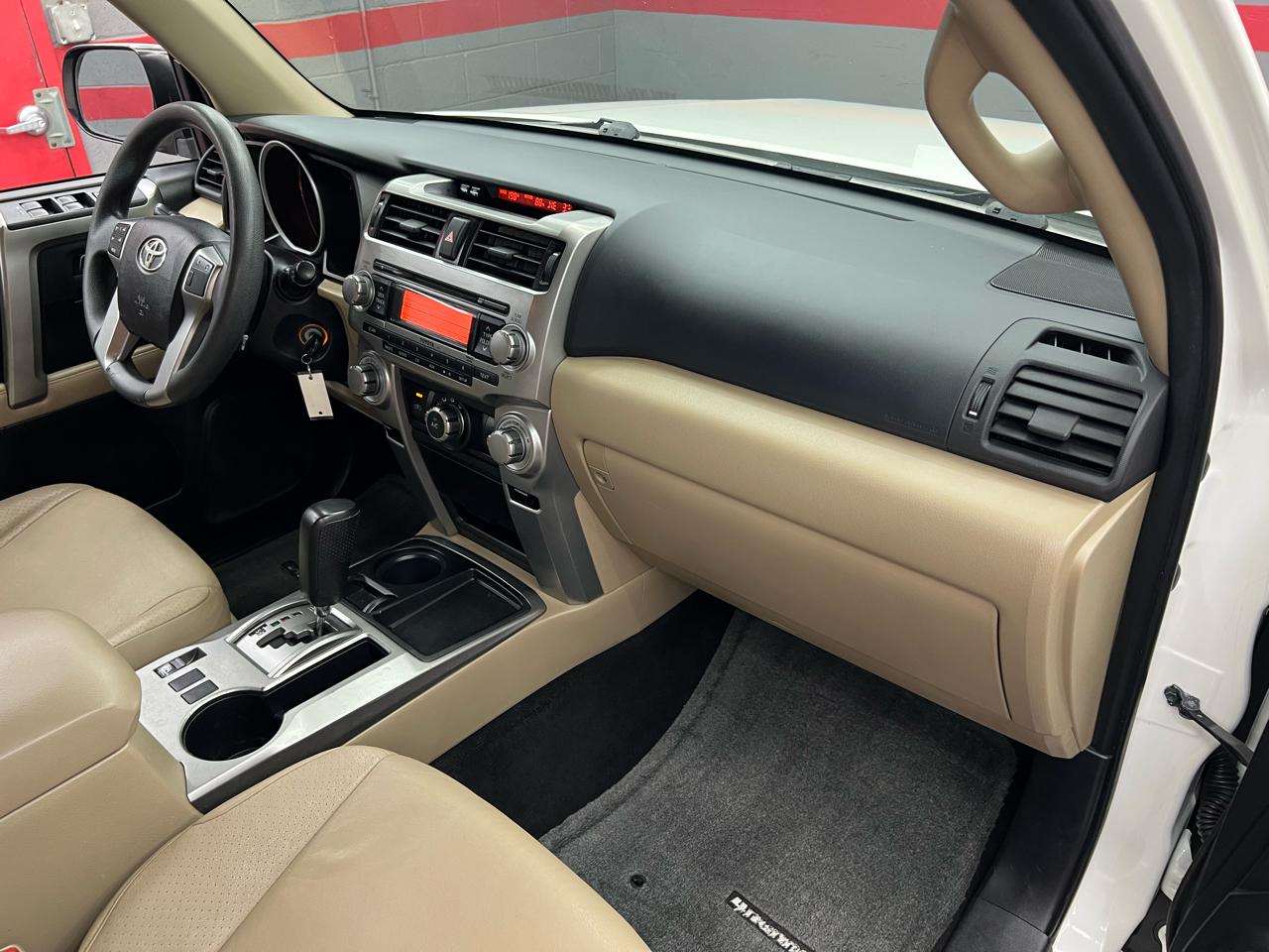 Toyota 4Runner SR5 Premium 2012