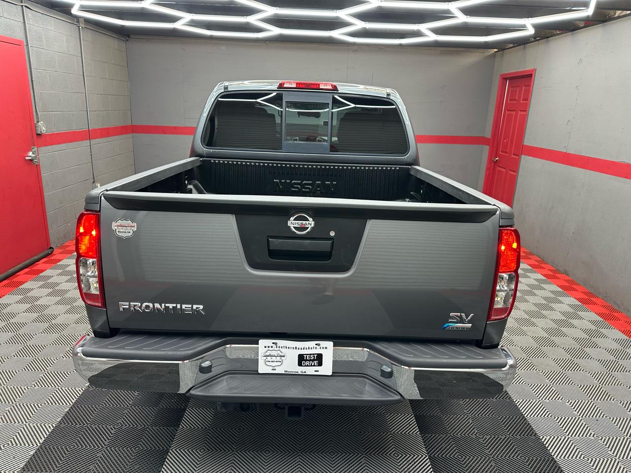 Nissan Frontier SV Crew Cab V6 2017