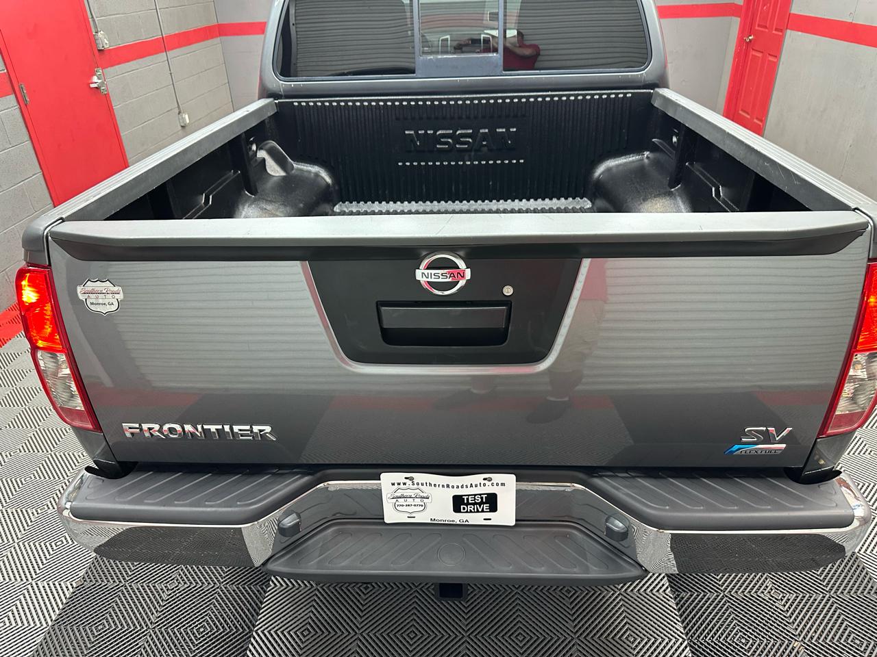 Nissan Frontier SV Crew Cab V6 2017