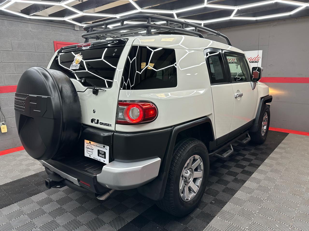Toyota FJ Cruiser 4WD AT 2014
