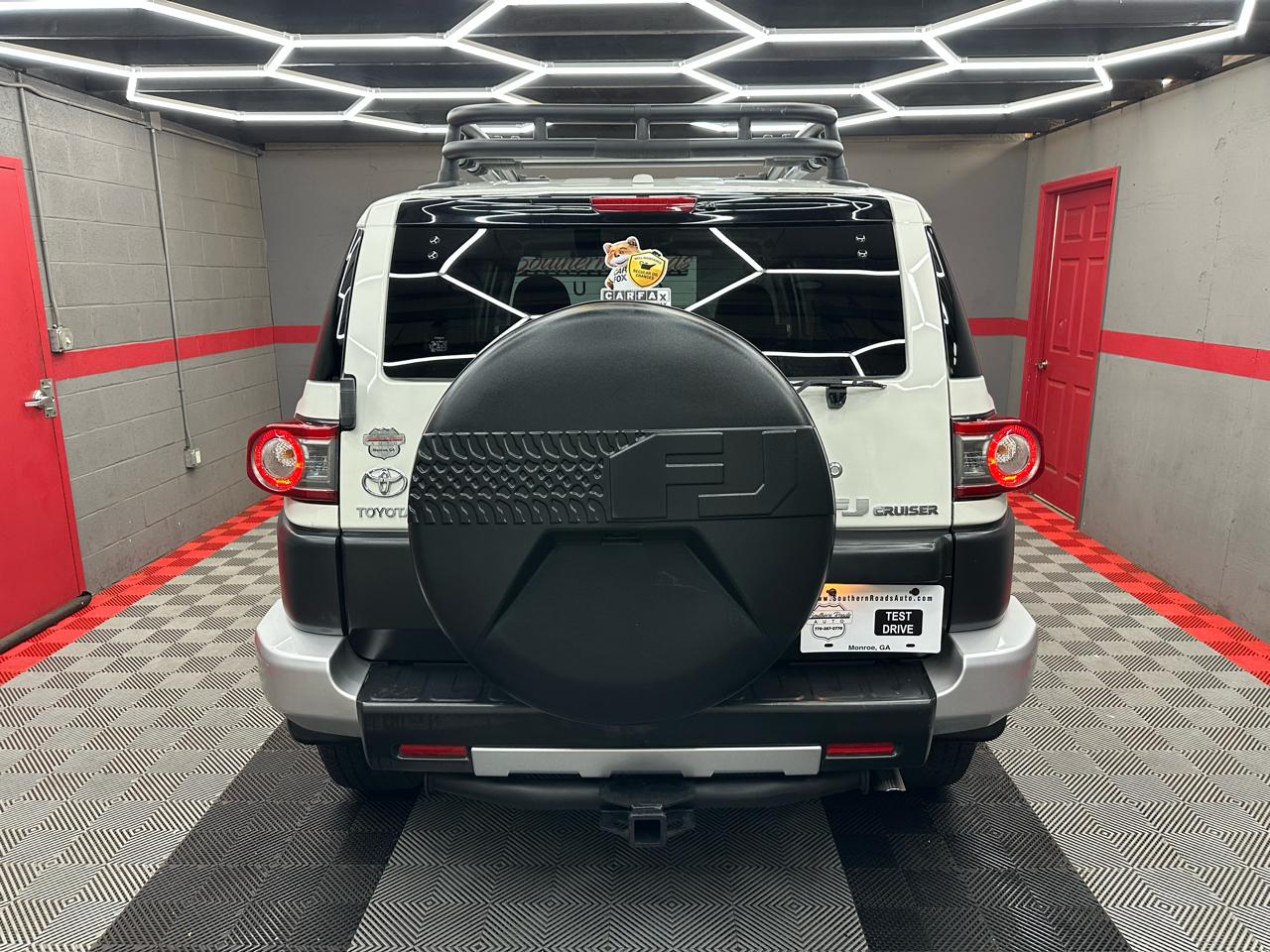 Toyota FJ Cruiser 4WD AT 2014