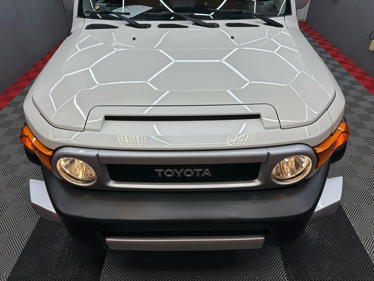 Toyota FJ Cruiser 4WD AT 2014