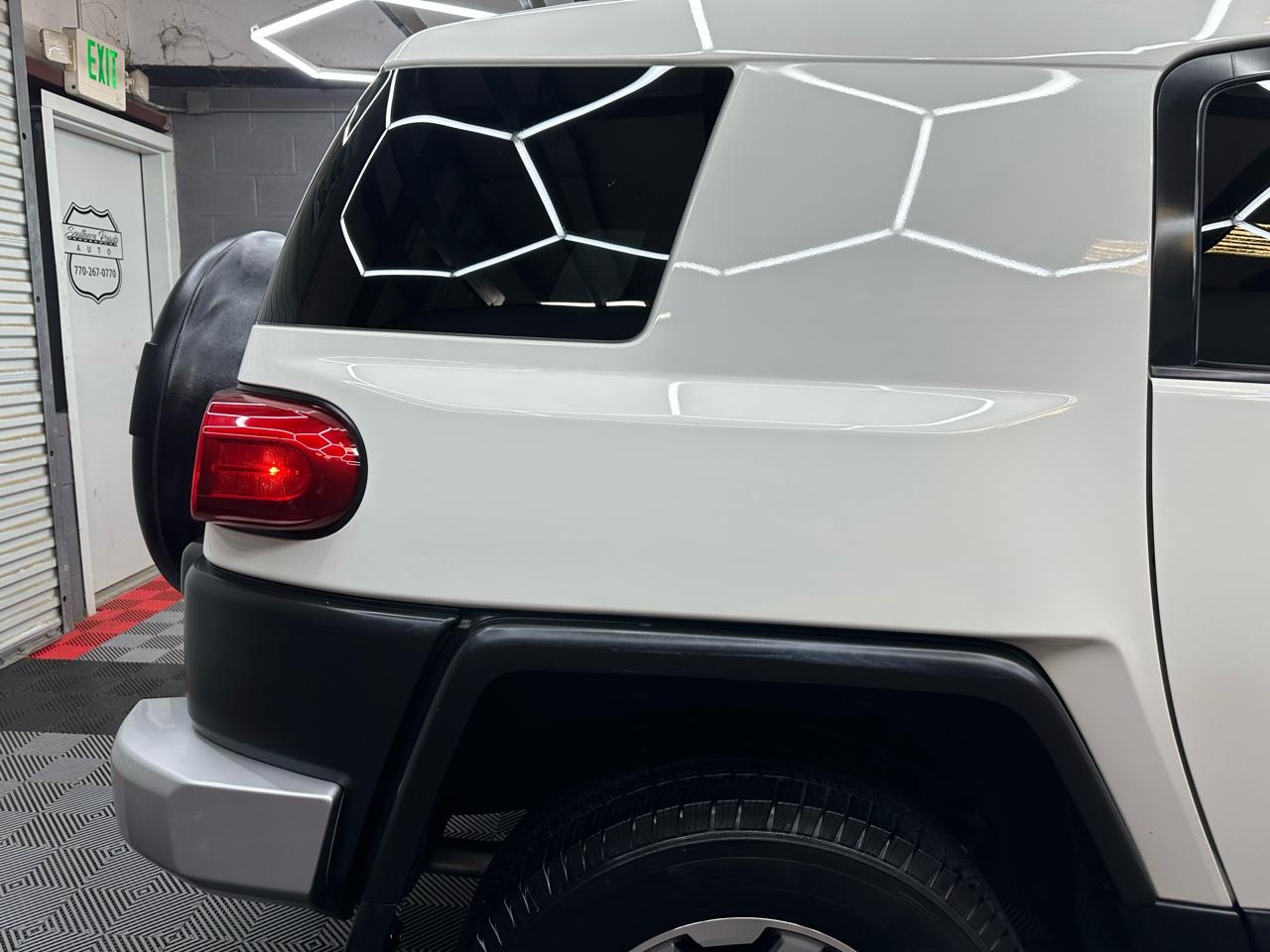 Toyota FJ Cruiser 4WD AT 2014