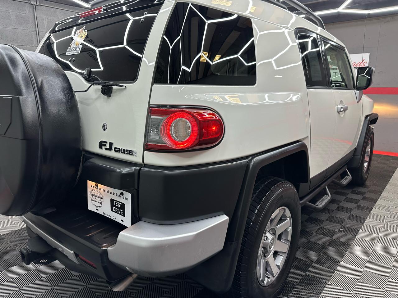 Toyota FJ Cruiser 4WD AT 2014