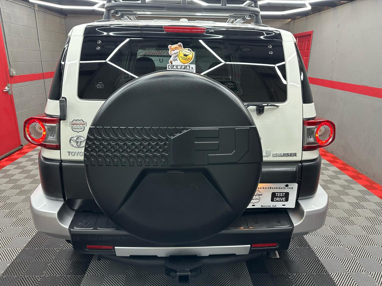 Toyota FJ Cruiser 4WD AT 2014