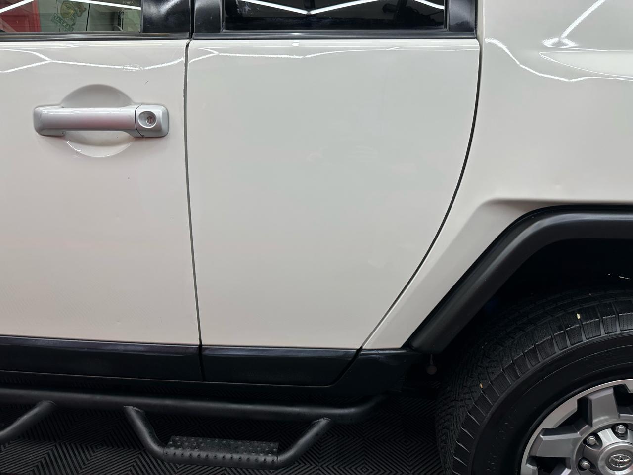 Toyota FJ Cruiser 4WD AT 2014