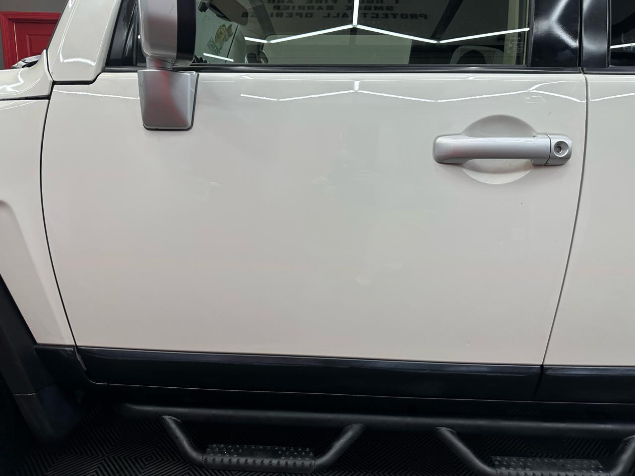 Toyota FJ Cruiser 4WD AT 2014