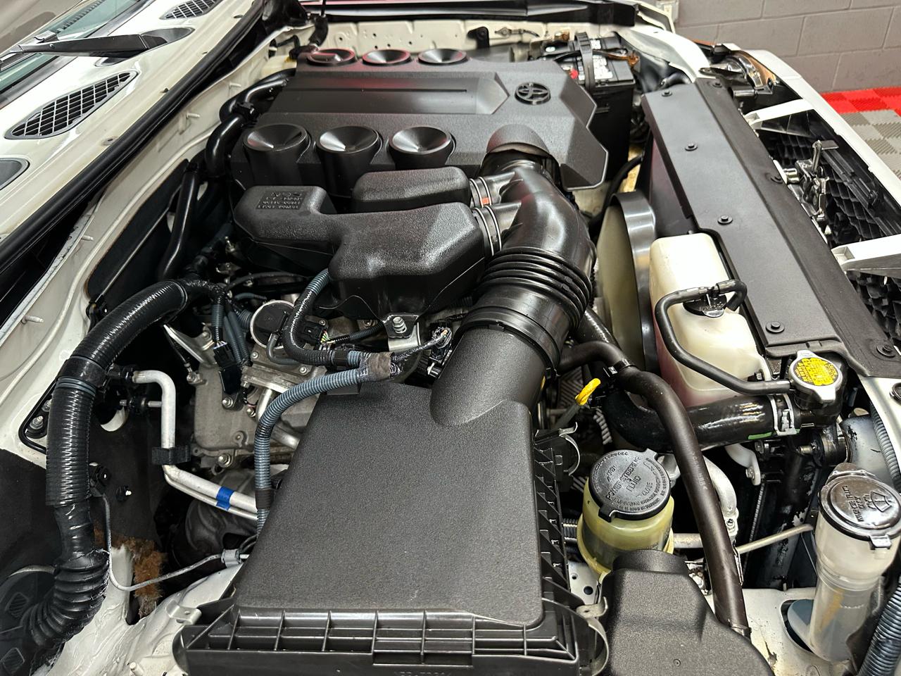 Toyota FJ Cruiser 4WD AT 2014