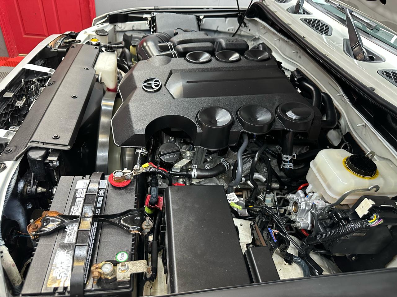 Toyota FJ Cruiser 4WD AT 2014