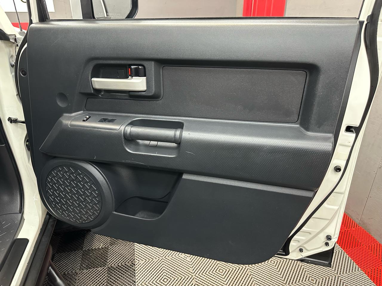 Toyota FJ Cruiser 4WD AT 2014