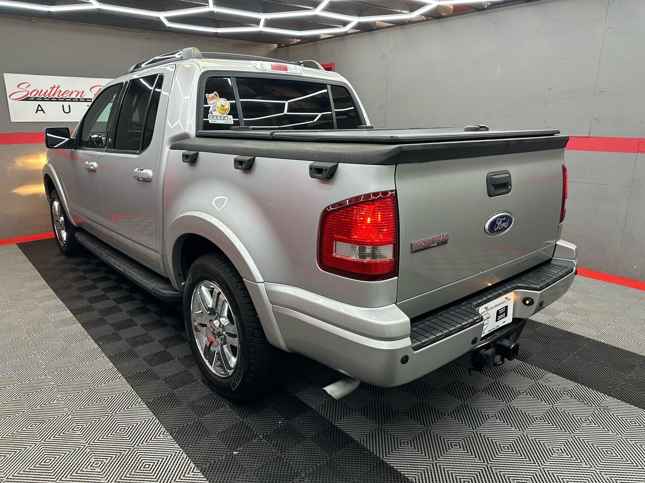 Ford Explorer Sport Trac Limited 4.0L 2WD 2010