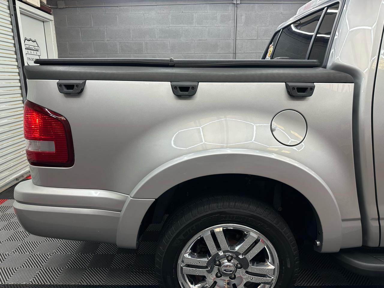 Ford Explorer Sport Trac Limited 4.0L 2WD 2010