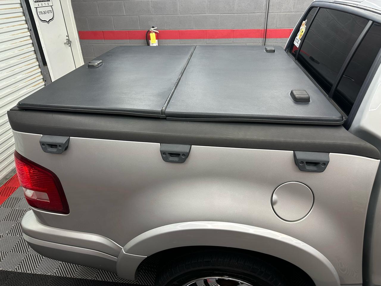 Ford Explorer Sport Trac Limited 4.0L 2WD 2010