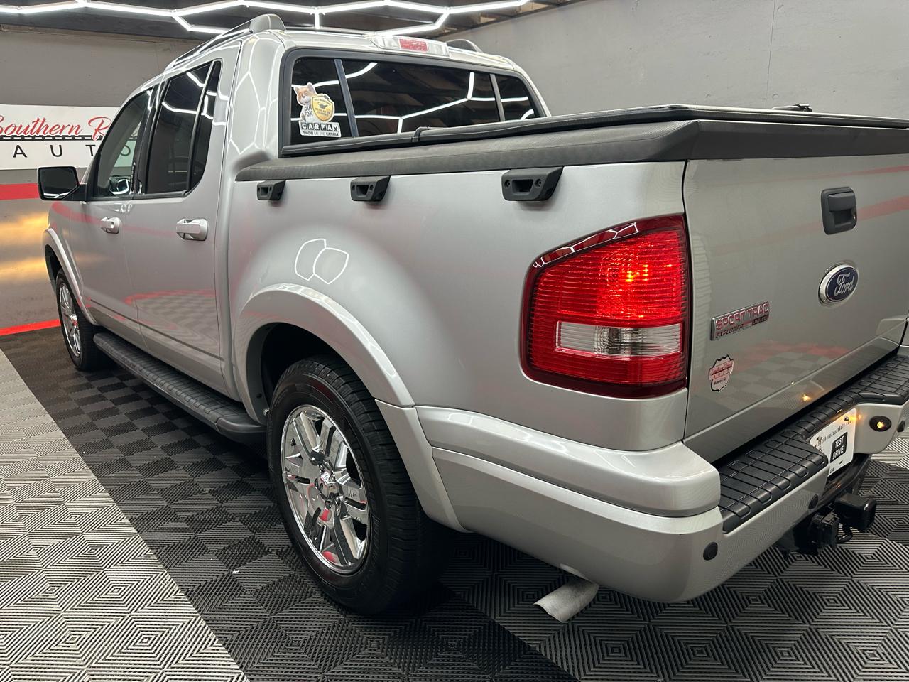 Ford Explorer Sport Trac Limited 4.0L 2WD 2010