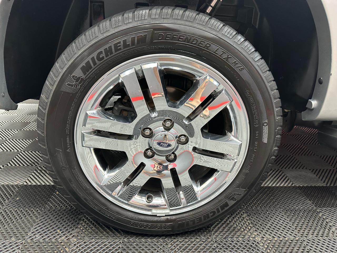 Ford Explorer Sport Trac Limited 4.0L 2WD 2010