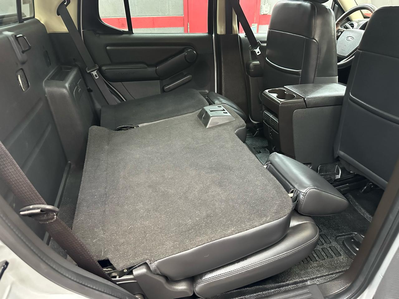 Ford Explorer Sport Trac Limited 4.0L 2WD 2010