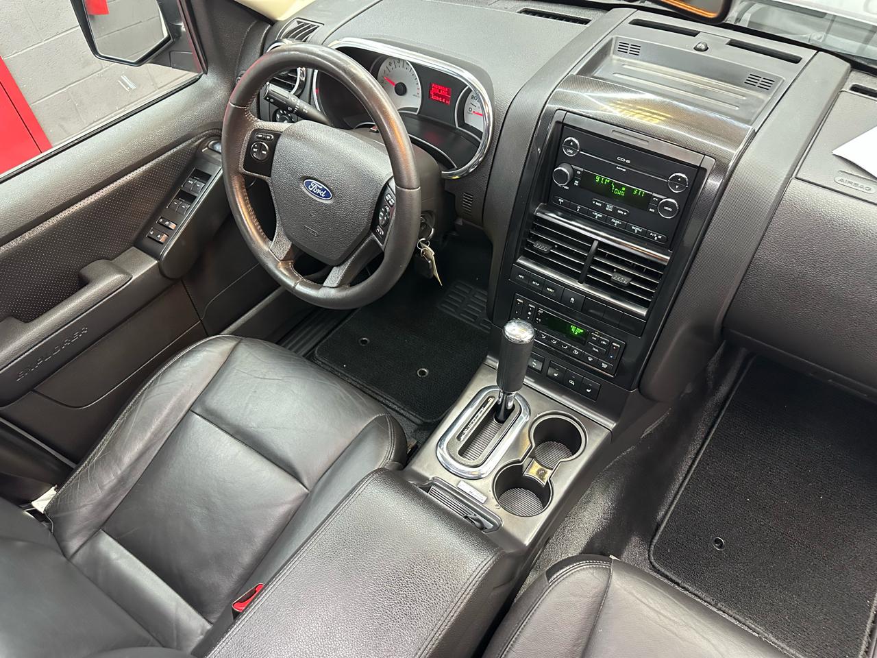 Ford Explorer Sport Trac Limited 4.0L 2WD 2010
