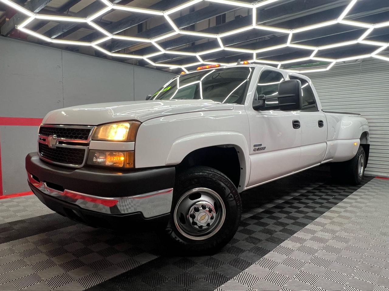 2007 Chevrolet Silverado Classic 3500 LT1 Crew Cab LBZ Duramax Diesel