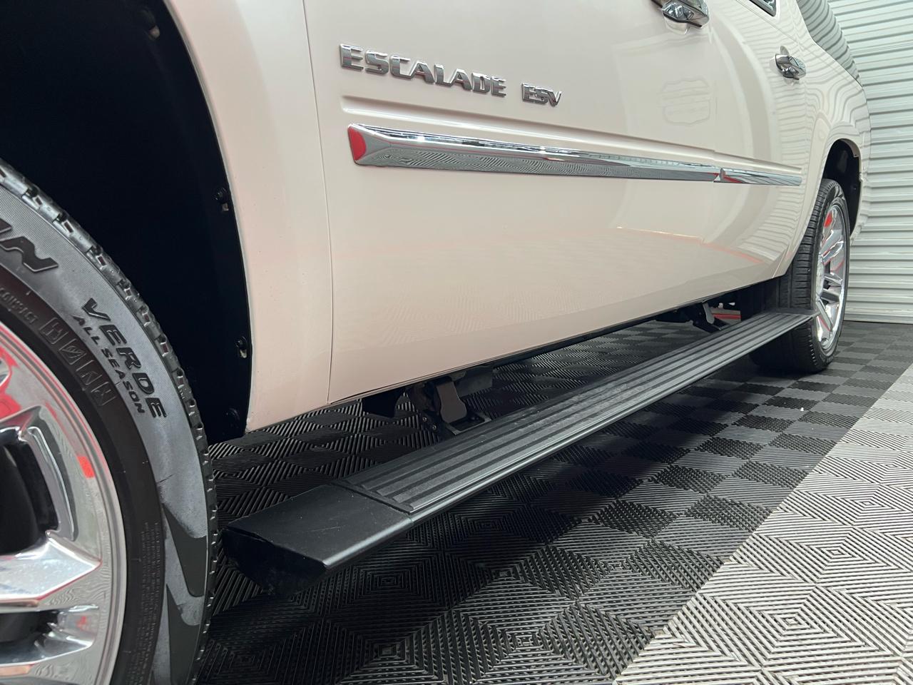 Cadillac Escalade ESV 2WD Platinum 2013