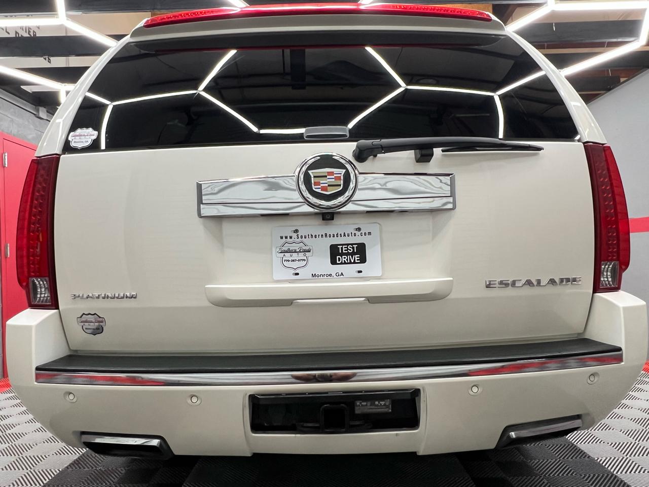 Cadillac Escalade ESV 2WD Platinum 2013