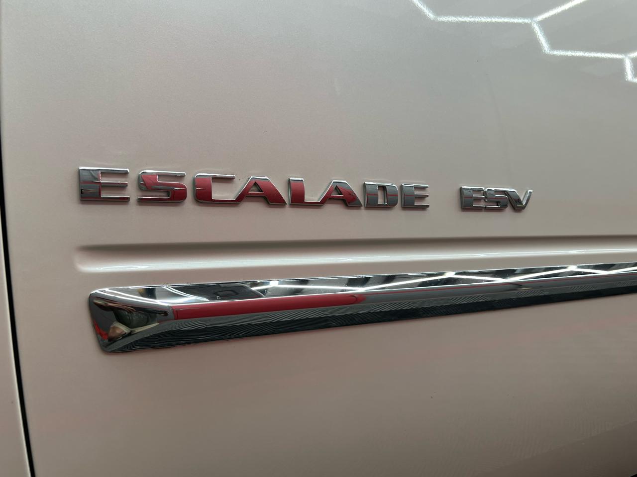 Cadillac Escalade ESV 2WD Platinum 2013