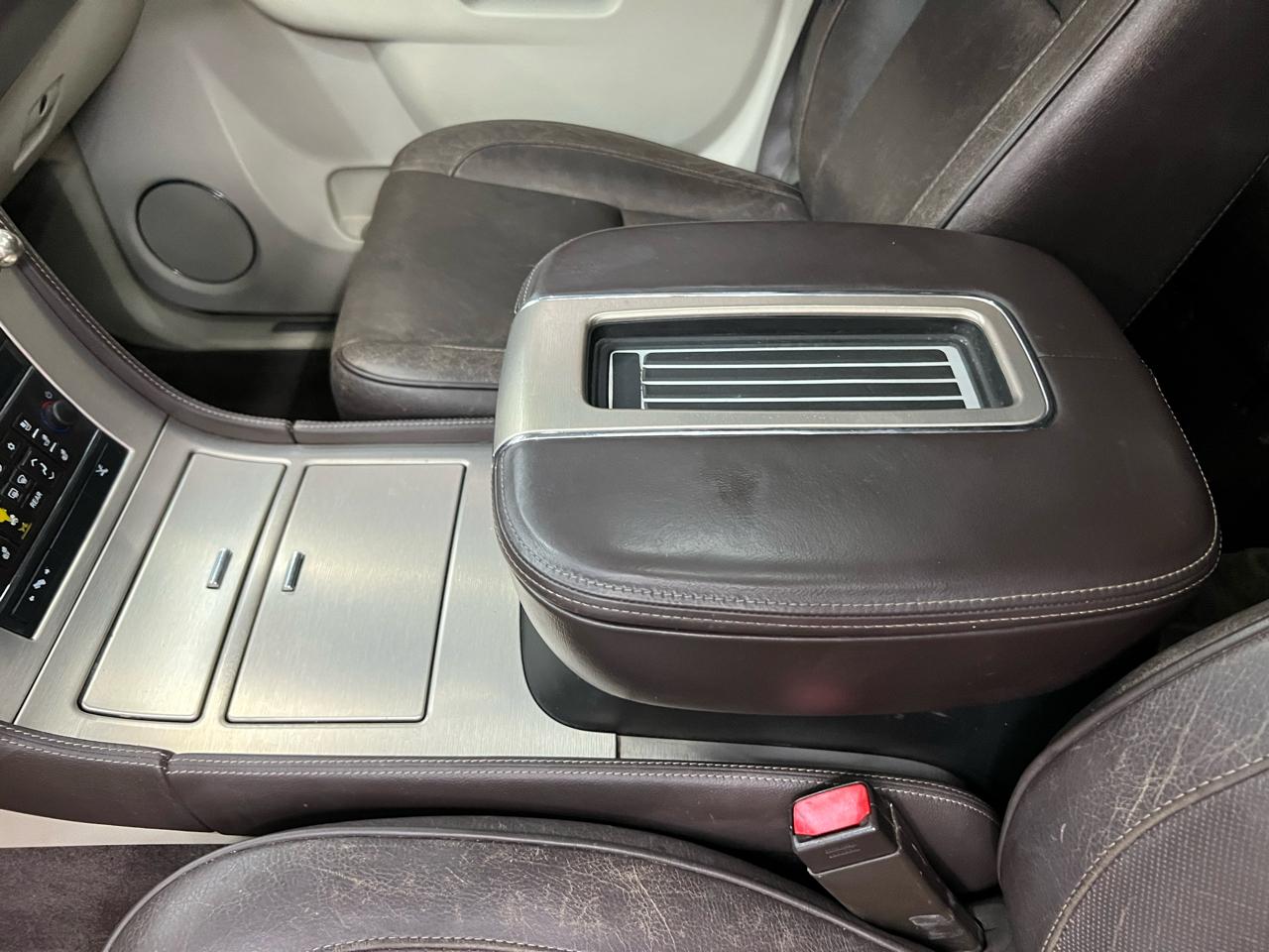Cadillac Escalade ESV 2WD Platinum 2013