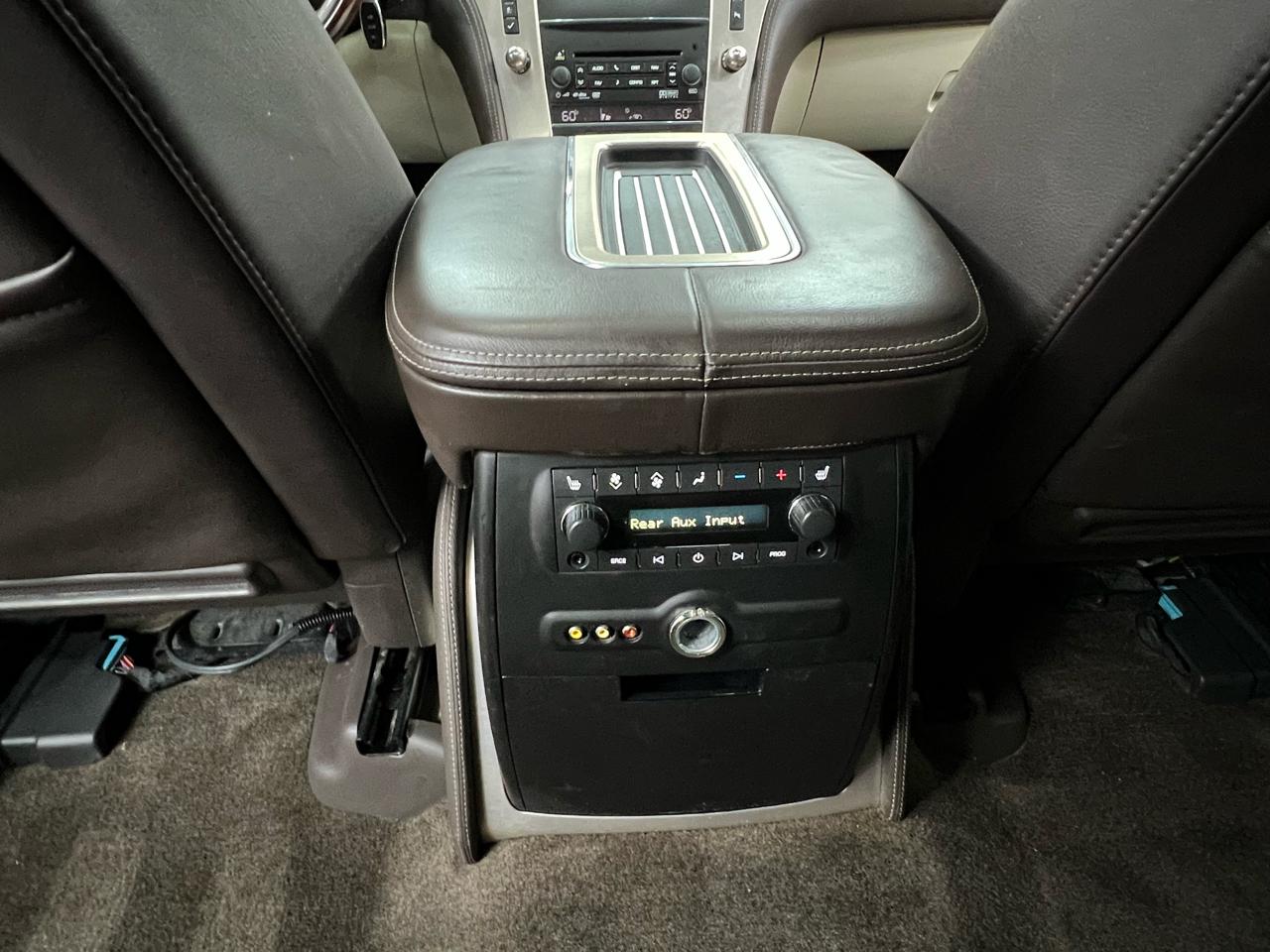 Cadillac Escalade ESV 2WD Platinum 2013