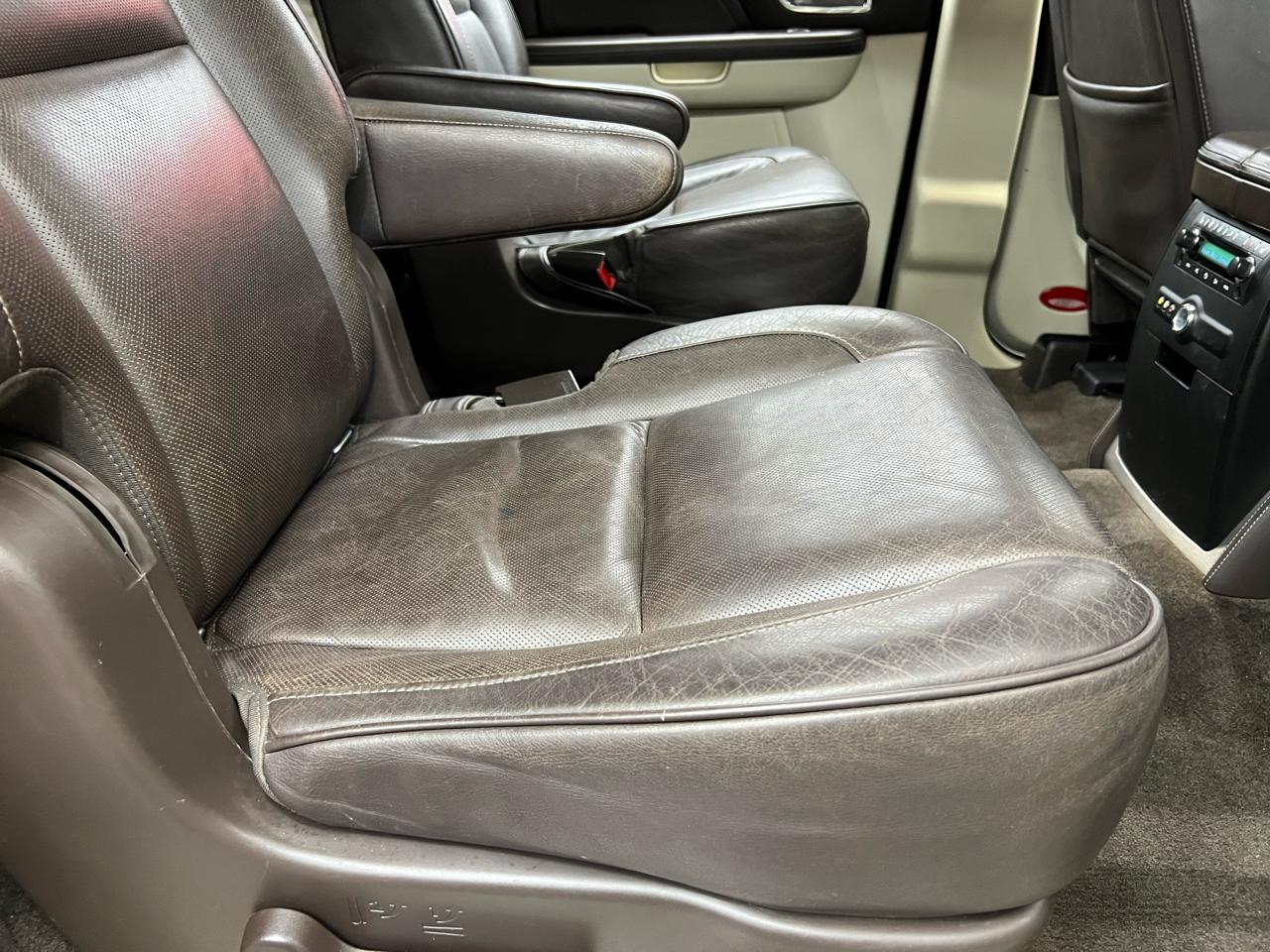 Cadillac Escalade ESV 2WD Platinum 2013