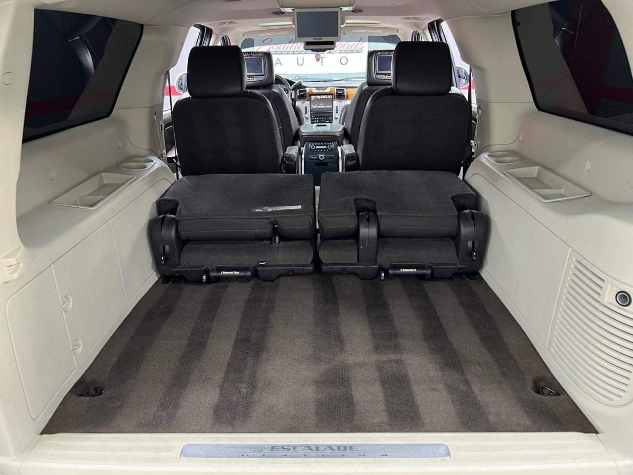 Cadillac Escalade ESV 2WD Platinum 2013
