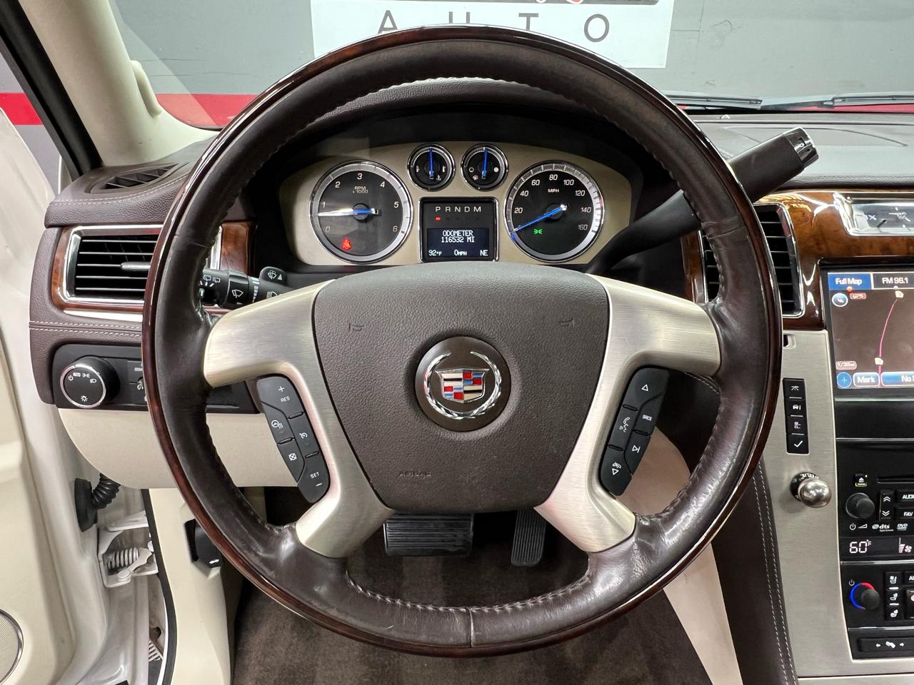 Cadillac Escalade ESV 2WD Platinum 2013