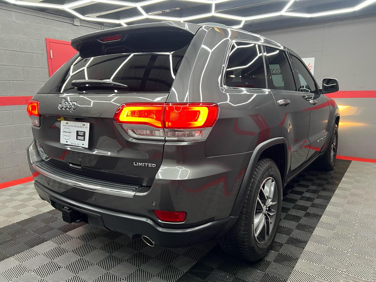 Jeep Grand Cherokee Limited 2WD 2018