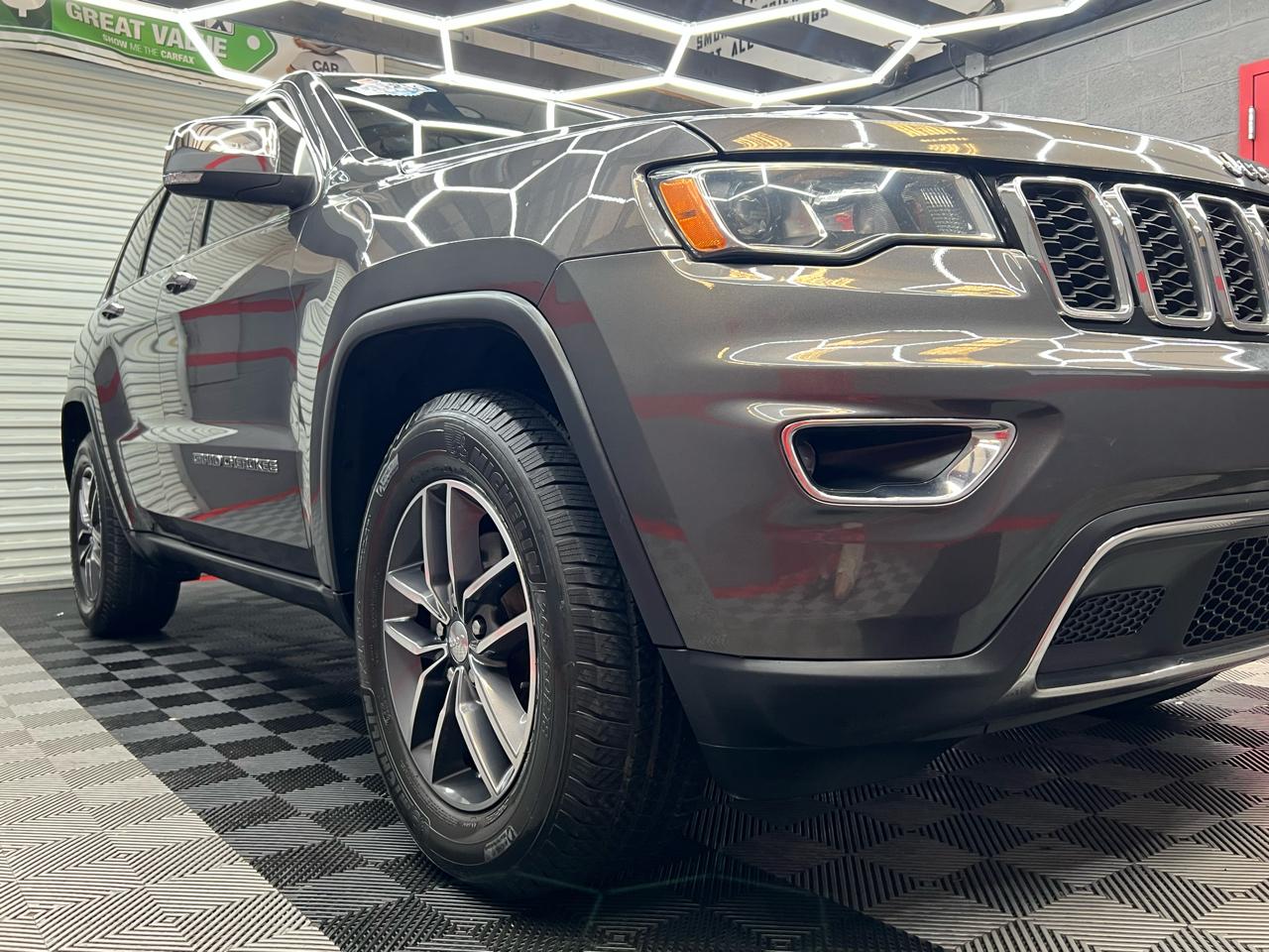 Jeep Grand Cherokee Limited 2WD 2018