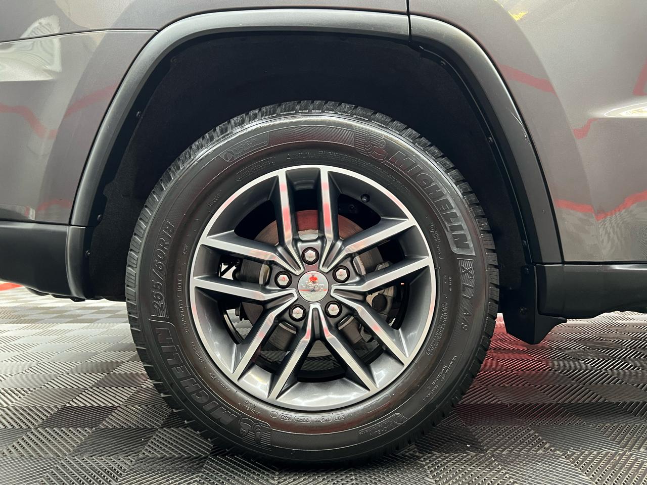 Jeep Grand Cherokee Limited 2WD 2018