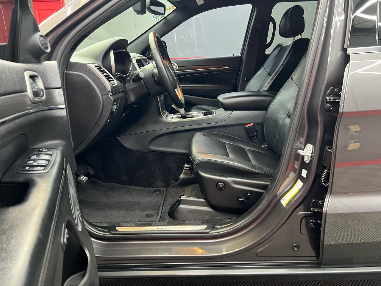 Jeep Grand Cherokee Limited 2WD 2018