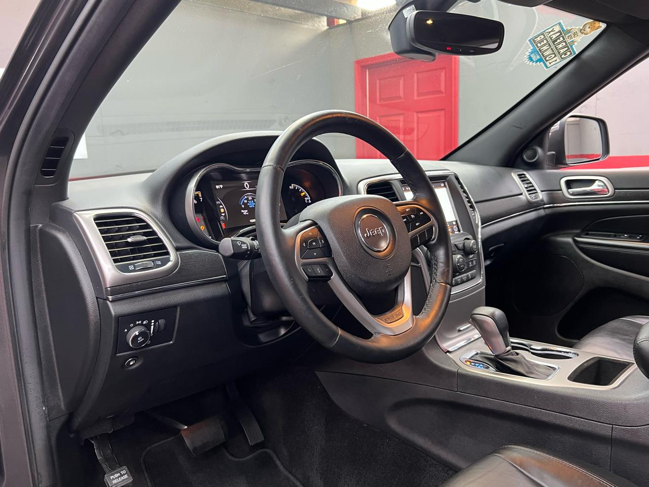 Jeep Grand Cherokee Limited 2WD 2018