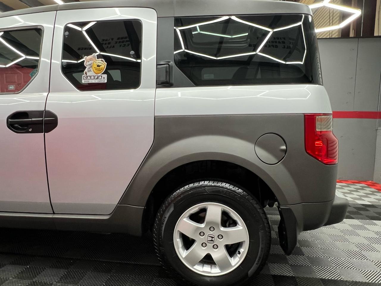 Honda Element EX 4WD AT w/ Front Side Airbags 2003