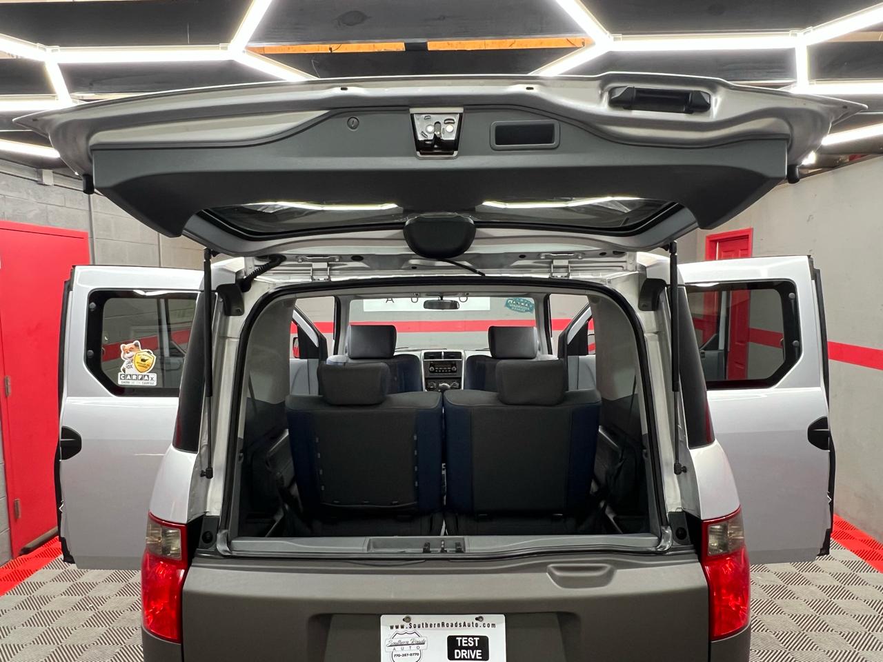 Honda Element EX 4WD AT w/ Front Side Airbags 2003