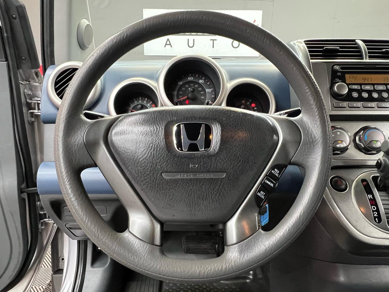 Honda Element EX 4WD AT w/ Front Side Airbags 2003