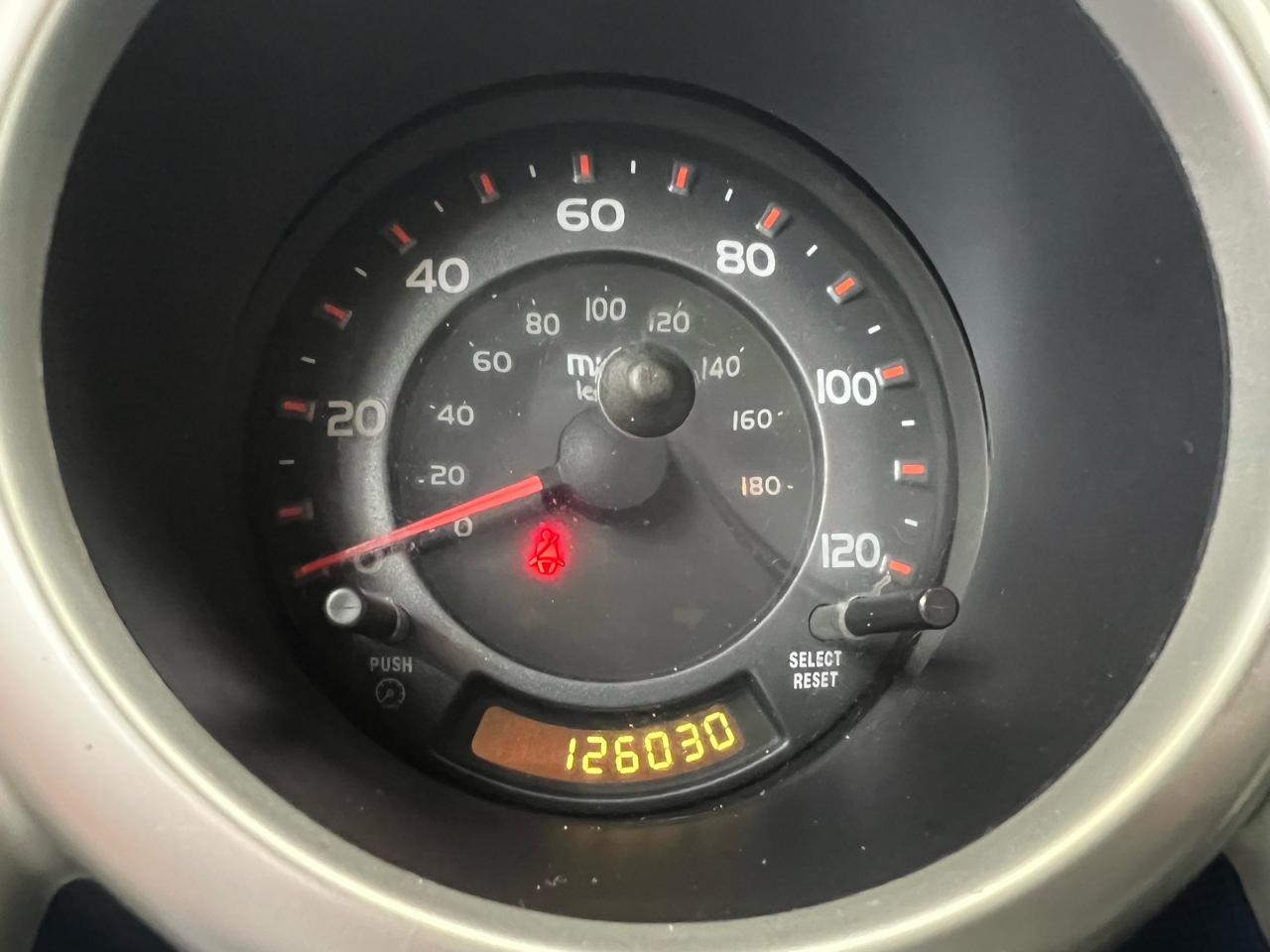 Honda Element EX 4WD AT w/ Front Side Airbags 2003