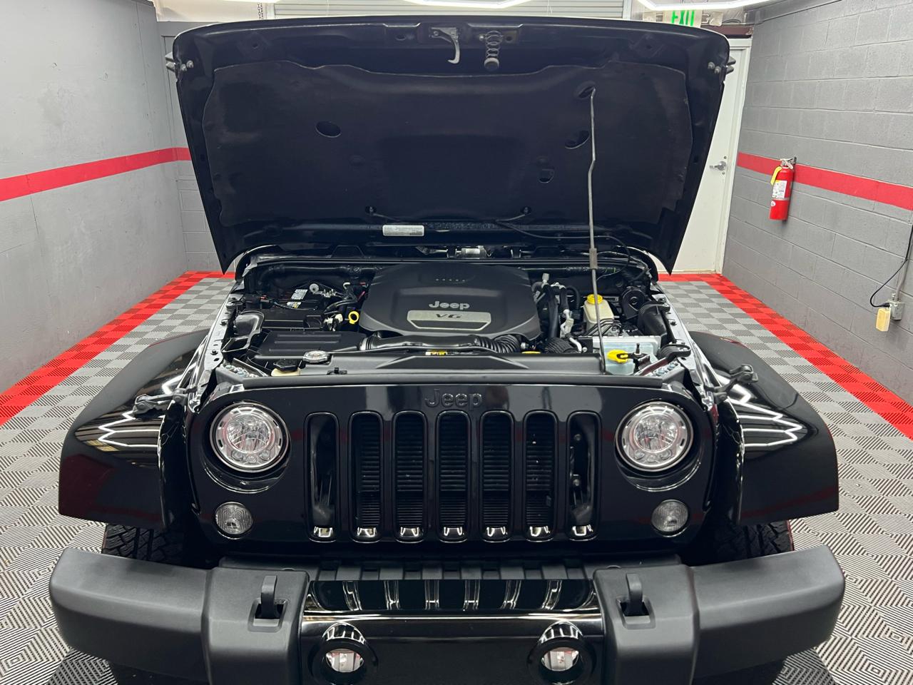 Jeep Wrangler Sahara 4WD 2017