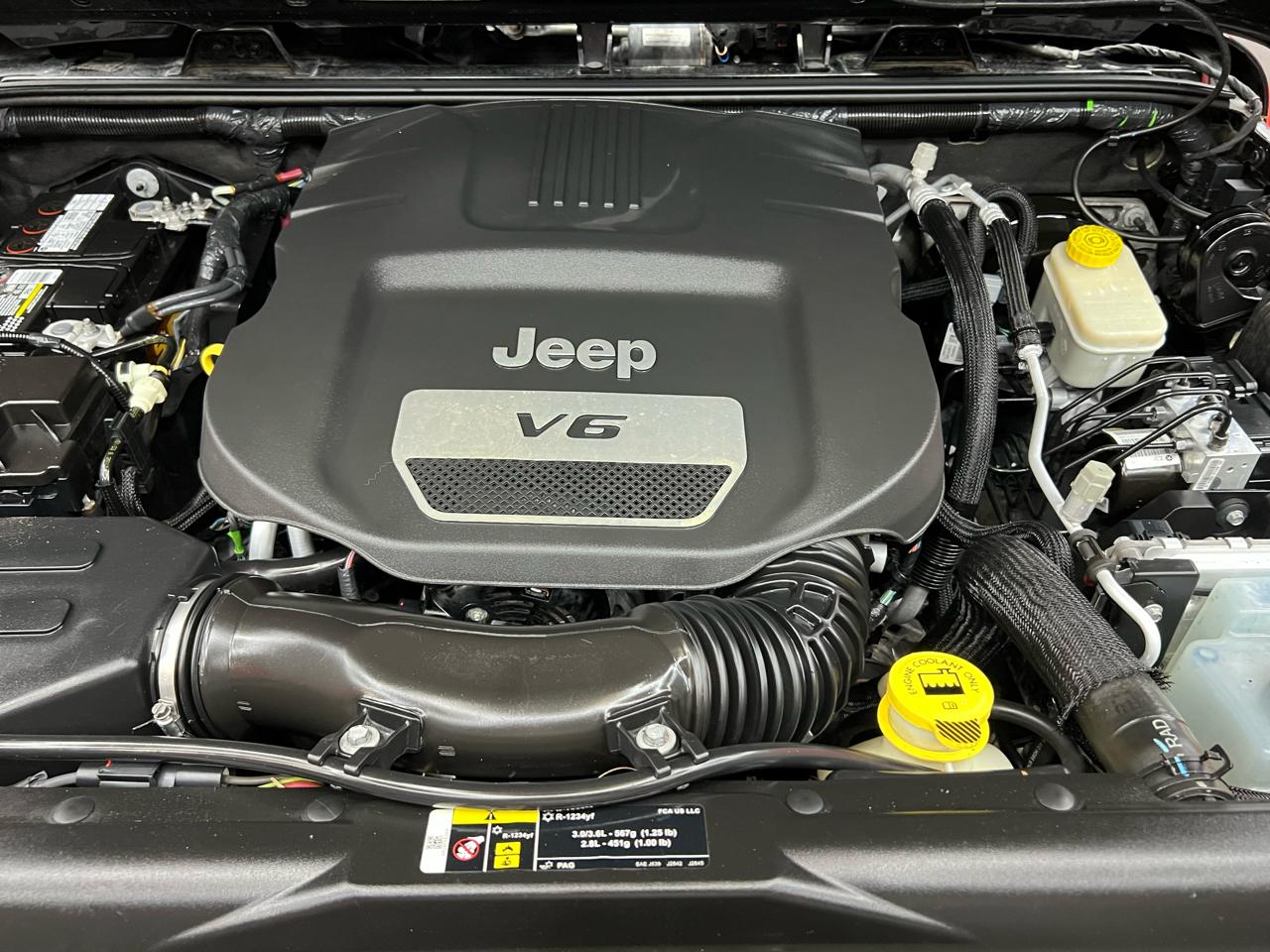 Jeep Wrangler Sahara 4WD 2017