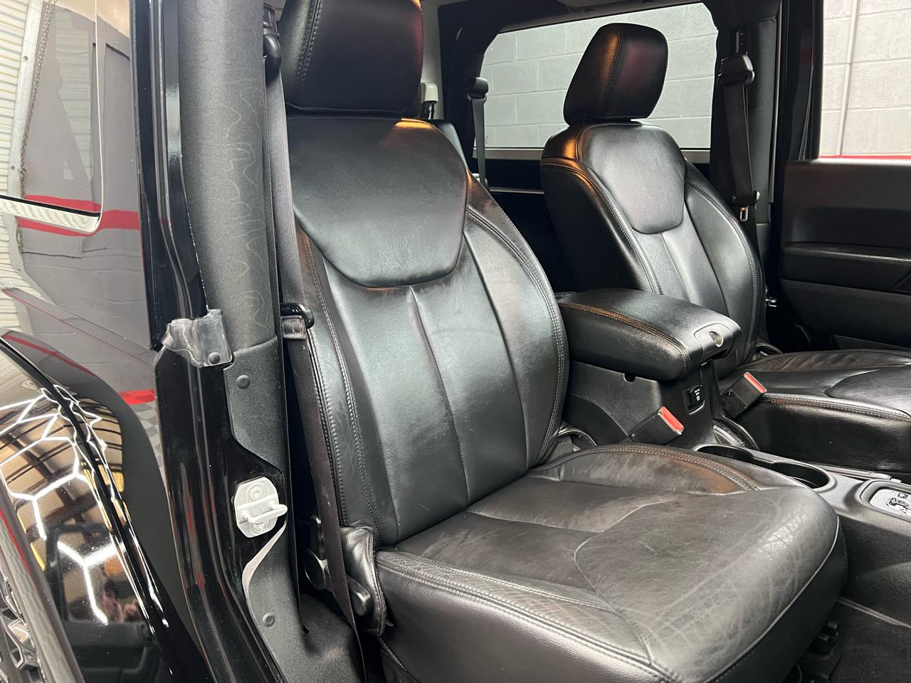 Jeep Wrangler Sahara 4WD 2017