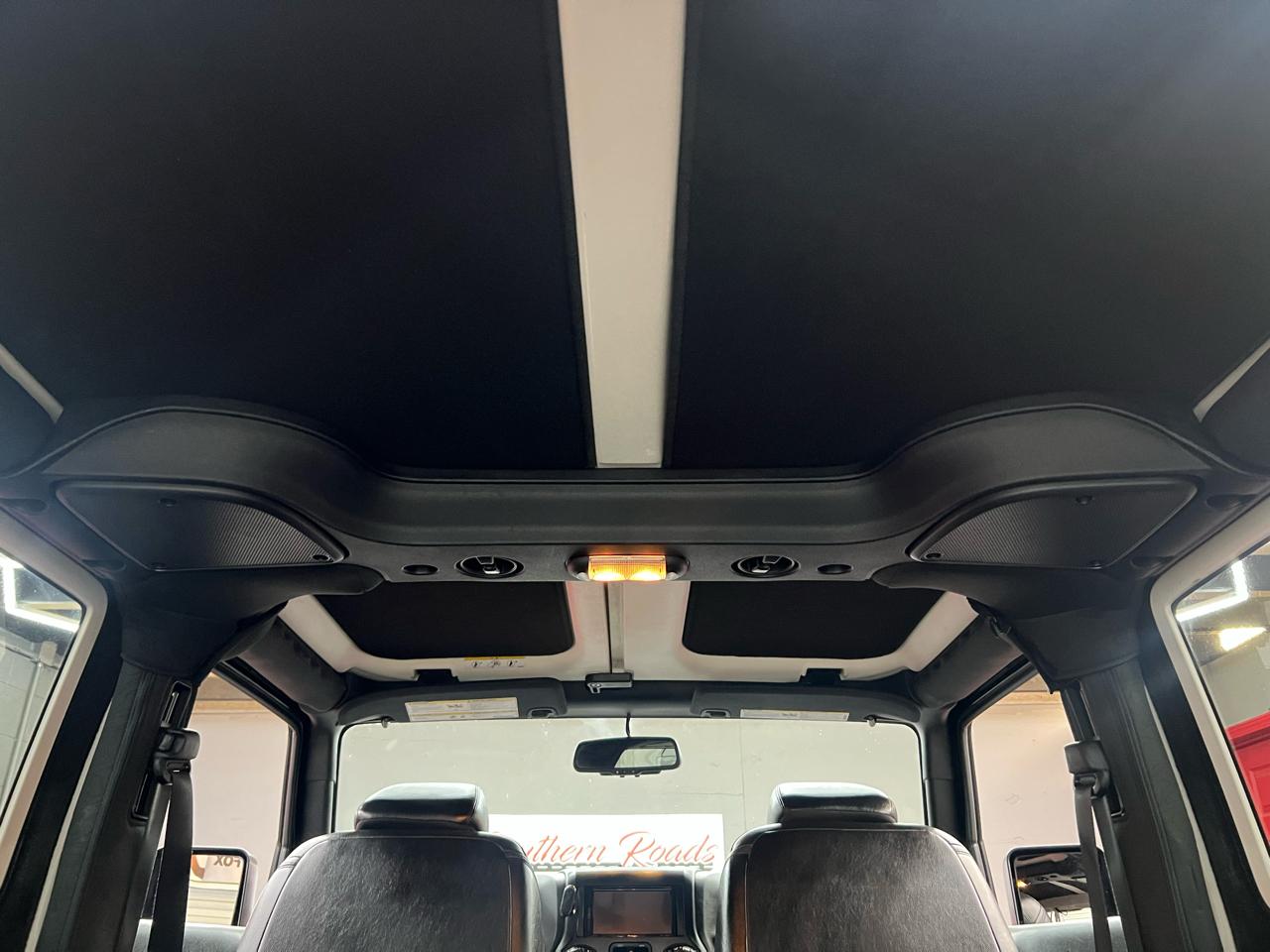 Jeep Wrangler Sahara 4WD 2017